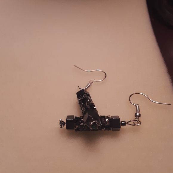 Earrings. Crystal drops - Picture 2 of 2